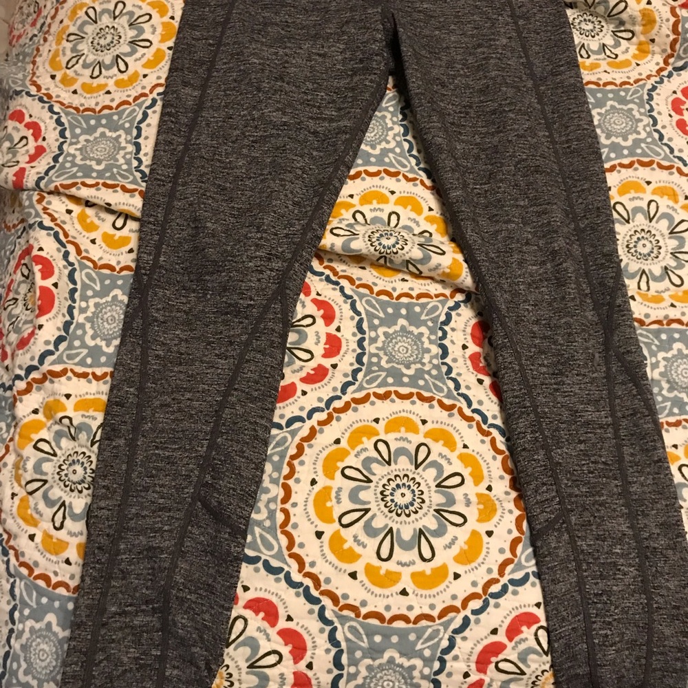Lululemon size 8 full length leggings